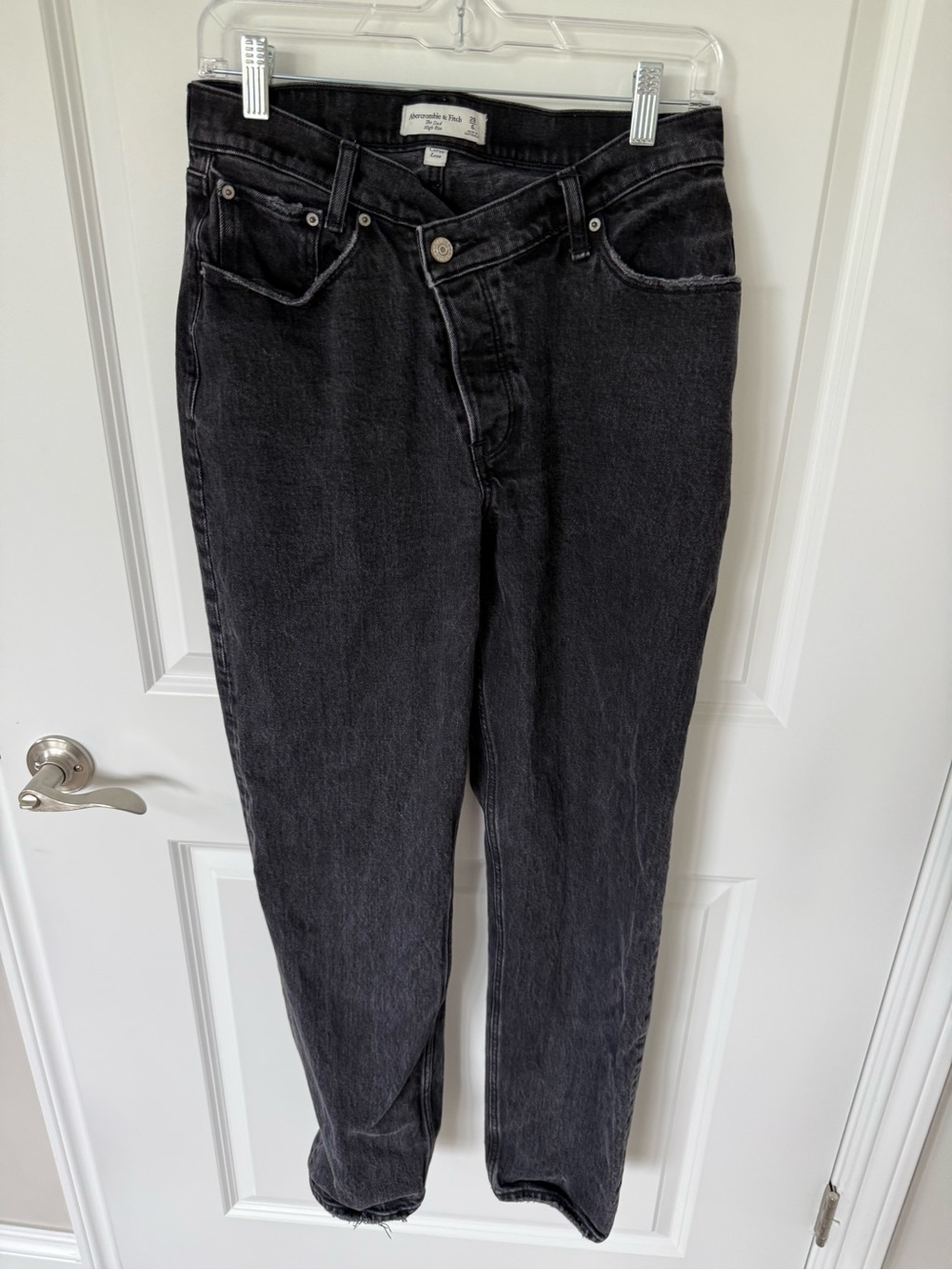 Abercrombie & Fitch The Dad Curve Love High Rise Jeans Size 28 Long